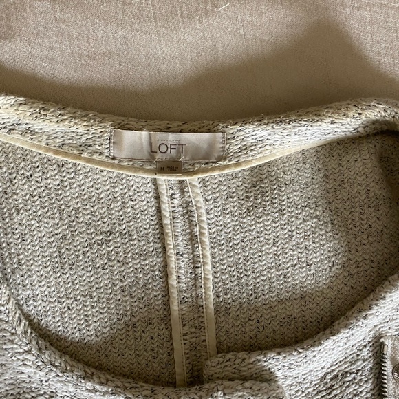 Loft Jacket - Picture 3 of 3